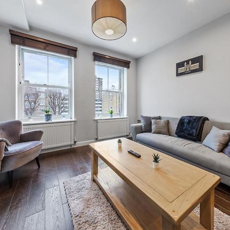 Majestic 4 At Reganway Rw4 Apartment Londra Exterior foto