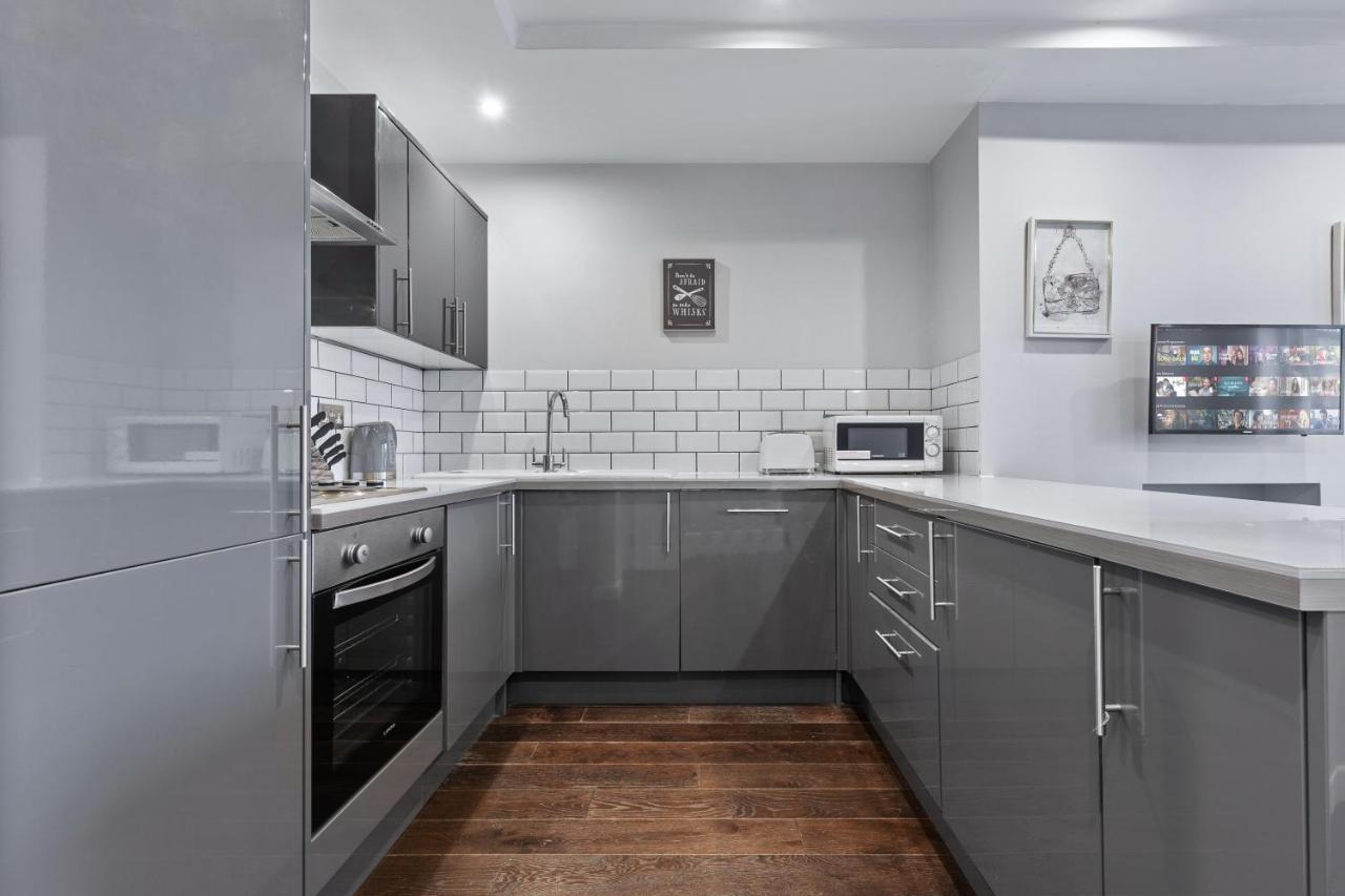 Majestic 4 At Reganway Rw4 Apartment Londra Exterior foto