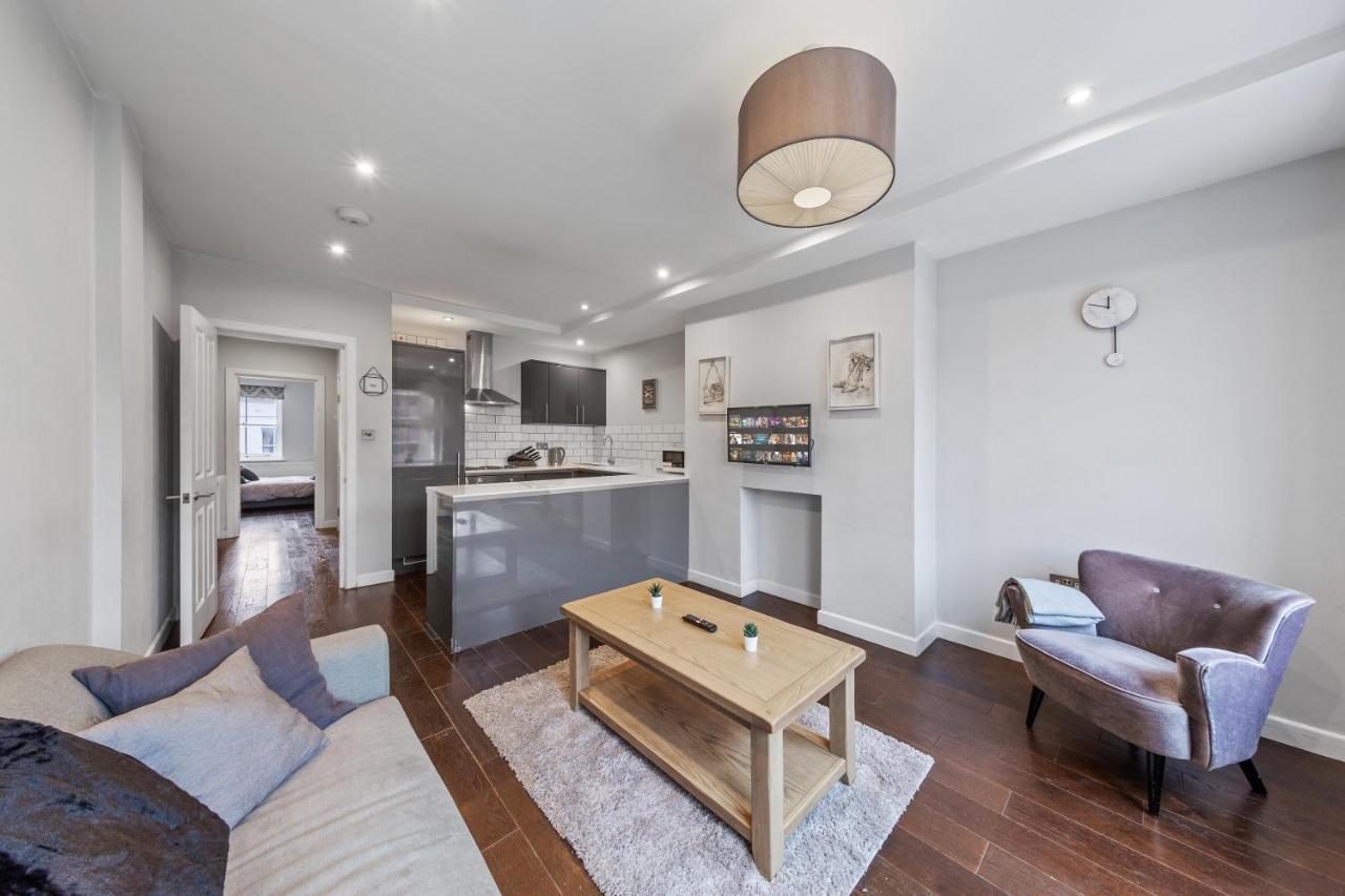 Majestic 4 At Reganway Rw4 Apartment Londra Exterior foto
